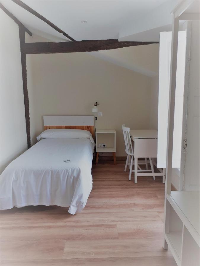 Hostal Lierganes Fluviarium Rooms Luaran gambar